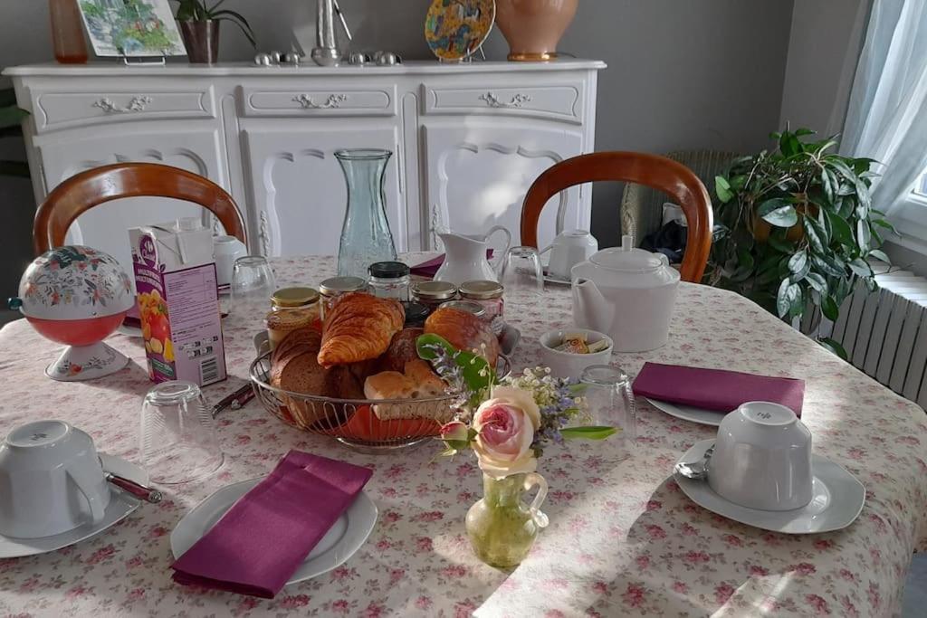 Hauterive  Les Abelias B&B 외부 사진